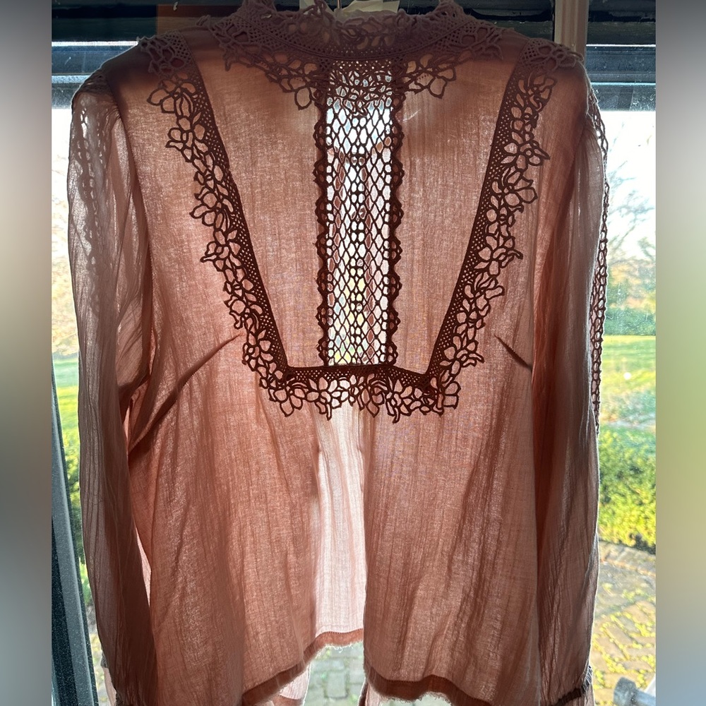 Dusty rose Free People spring shirt